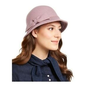 NWT INC Modern Bow Cloche Dusty Lilac